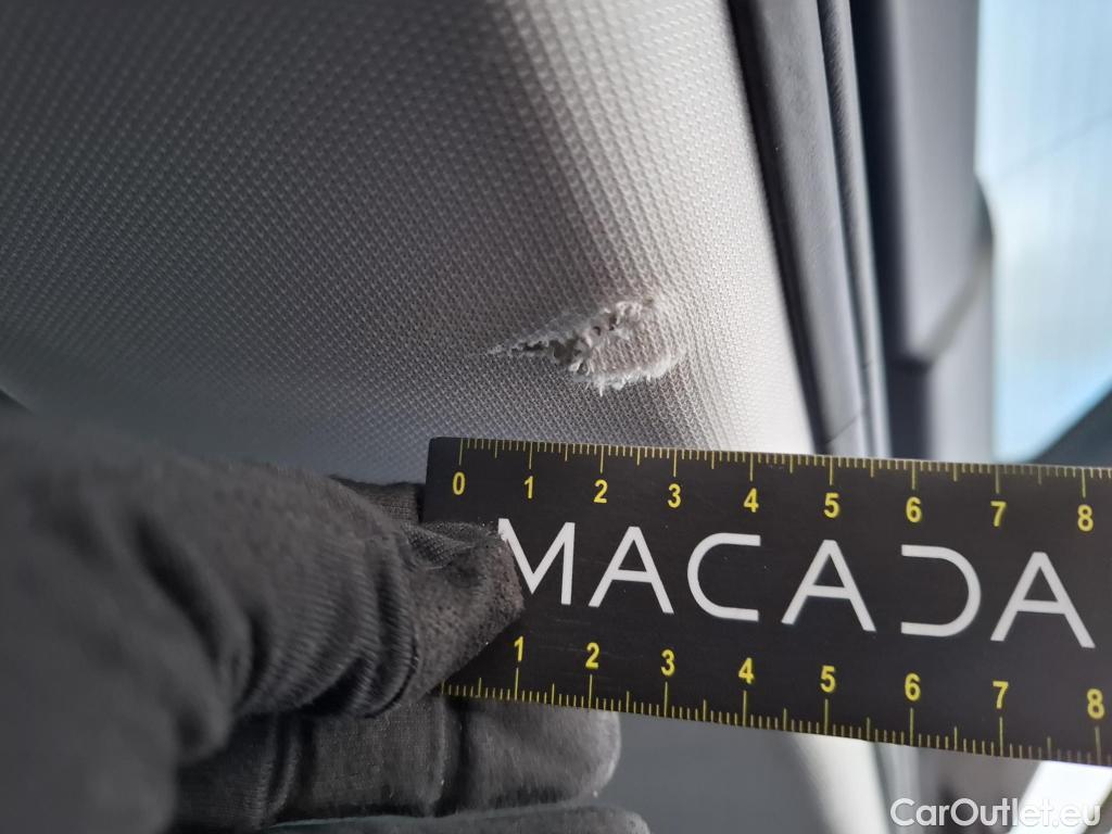  Peugeot  3008 PEUGEOT  / 2020 / 5P / SUV 1.6 HYBRID 225 E-EAT8 Allure Pack #8