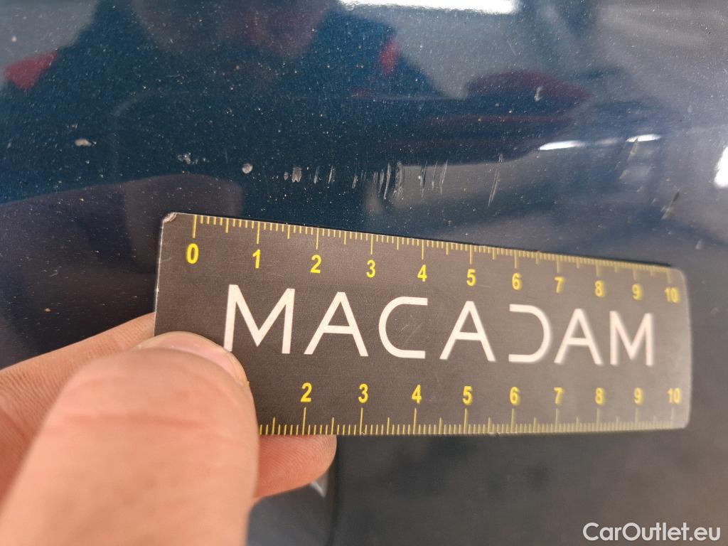  Peugeot  3008 PEUGEOT  / 2020 / 5P / SUV 1.6 HYBRID 225 E-EAT8 Allure Pack #63