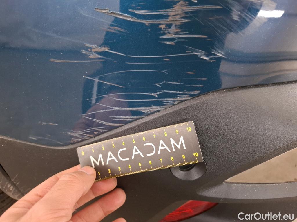  Peugeot  3008 PEUGEOT  / 2020 / 5P / SUV 1.6 HYBRID 225 E-EAT8 Allure Pack #78