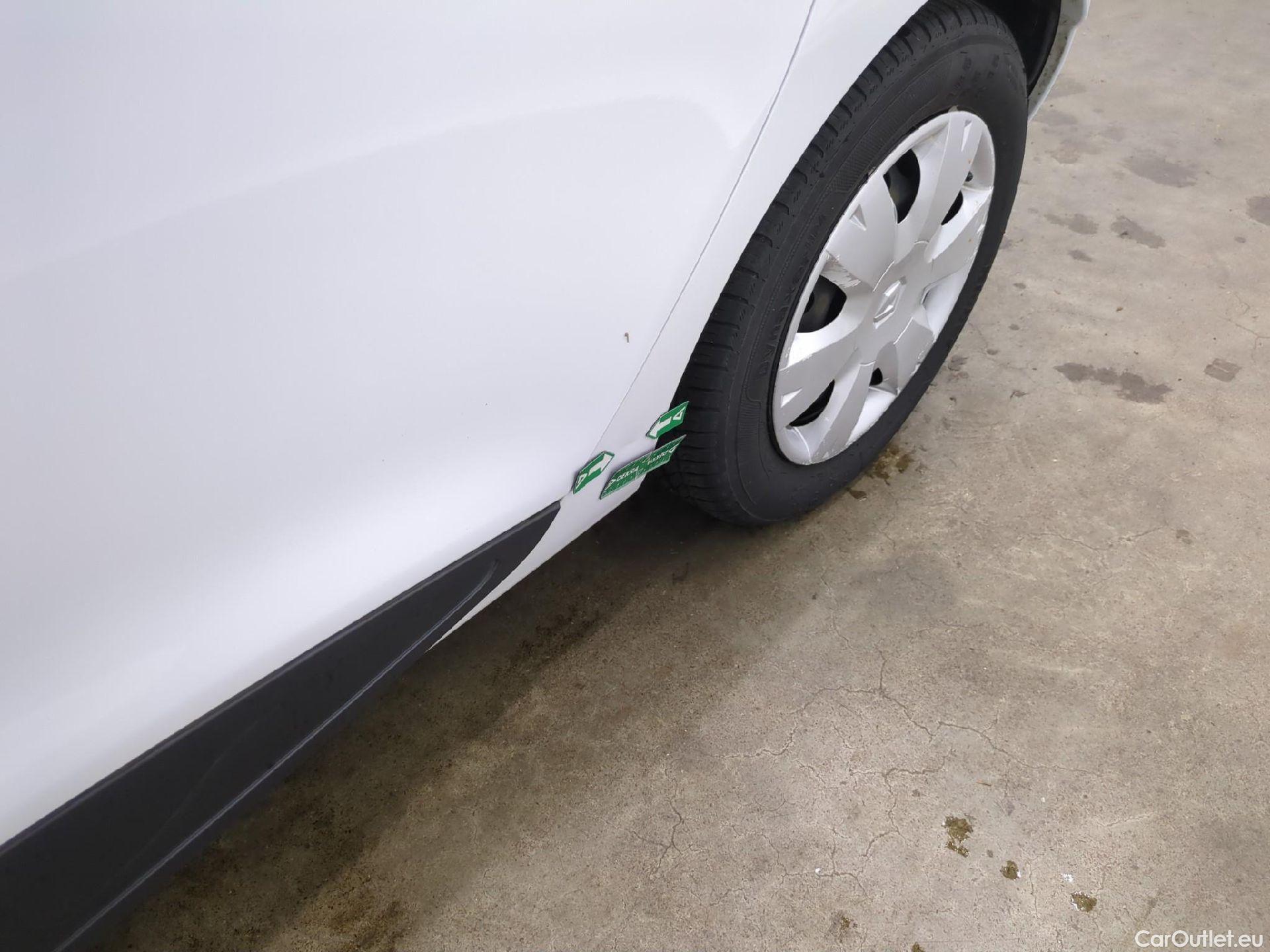  Renault  Clio  IV Air MediaNav 1.5 dCi 90CV BVM5 E6 #48