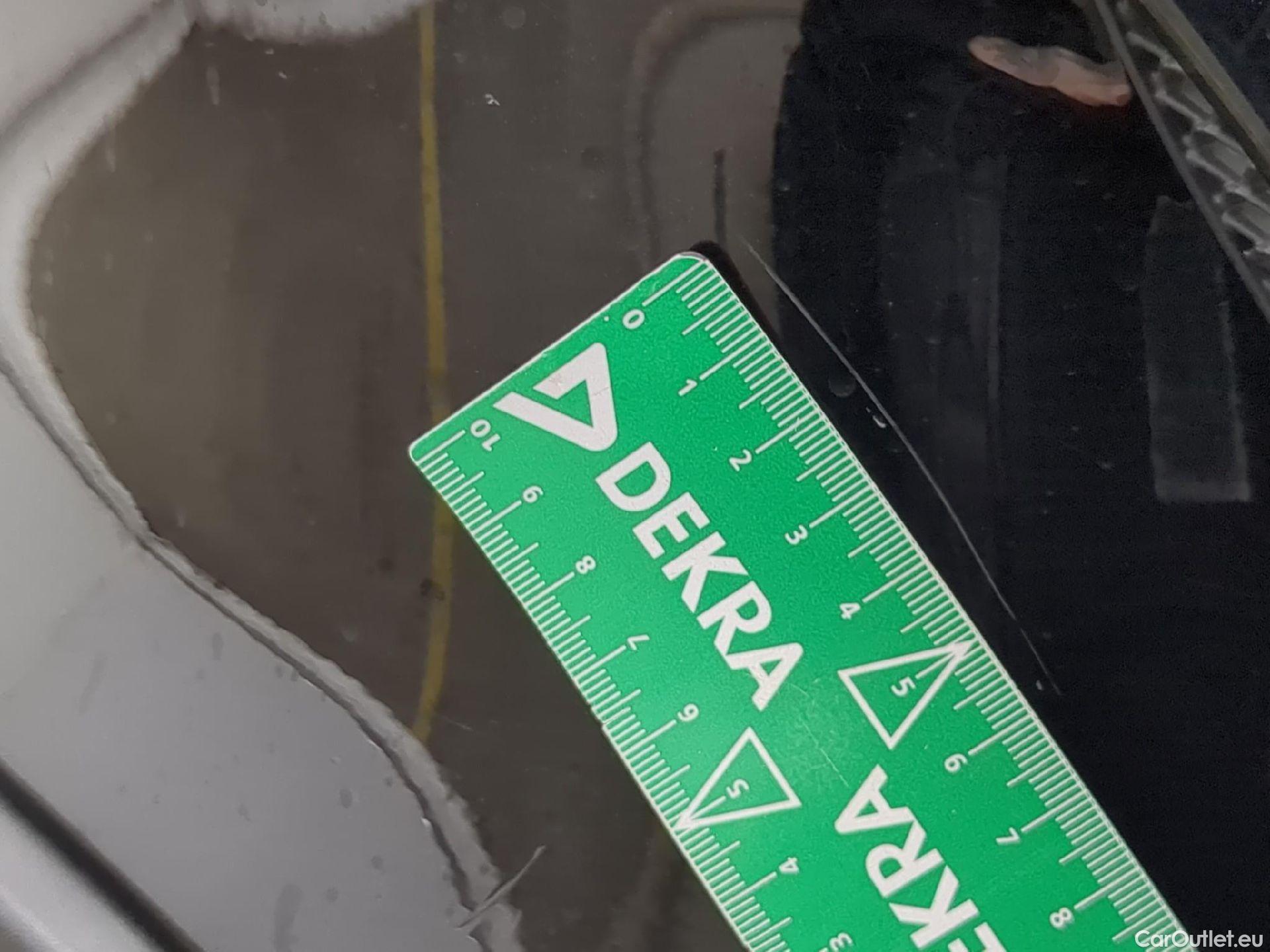  Mercedes  GLA MERCEDES-BENZ  / 2020 / 5P / SUV  250 e AMG LINE DCT #31