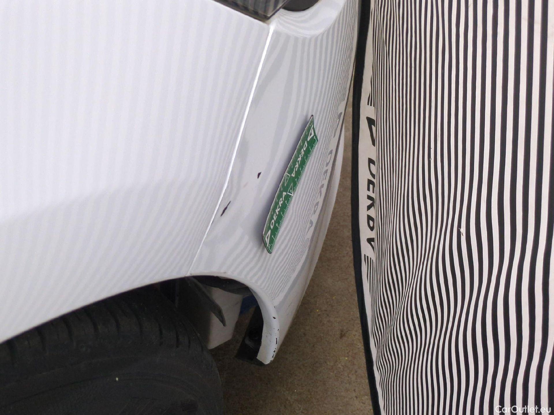  Renault  Clio  IV Air MediaNav 1.5 dCi 90CV BVM5 E6 #34