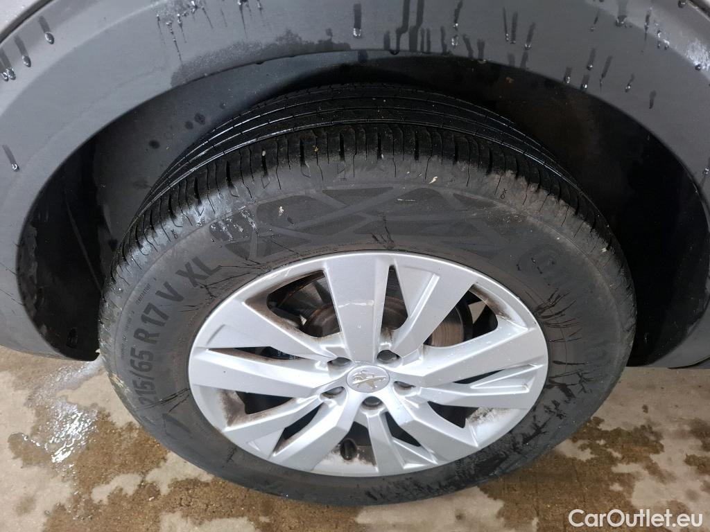  Peugeot  5008  Active Business 1.2 PureTech 130CV BVA8 7 Sieges E6d #66