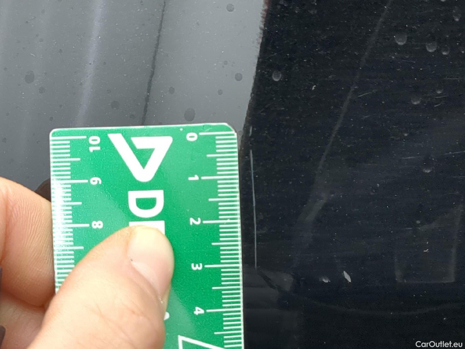  Mercedes  GLA MERCEDES-BENZ  / 2020 / 5P / SUV  250 e AMG LINE DCT #34