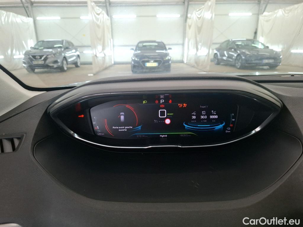  Peugeot  3008 PEUGEOT  / 2020 / 5P / SUV 1.6 HYBRID 225 E-EAT8 Allure Pack #117