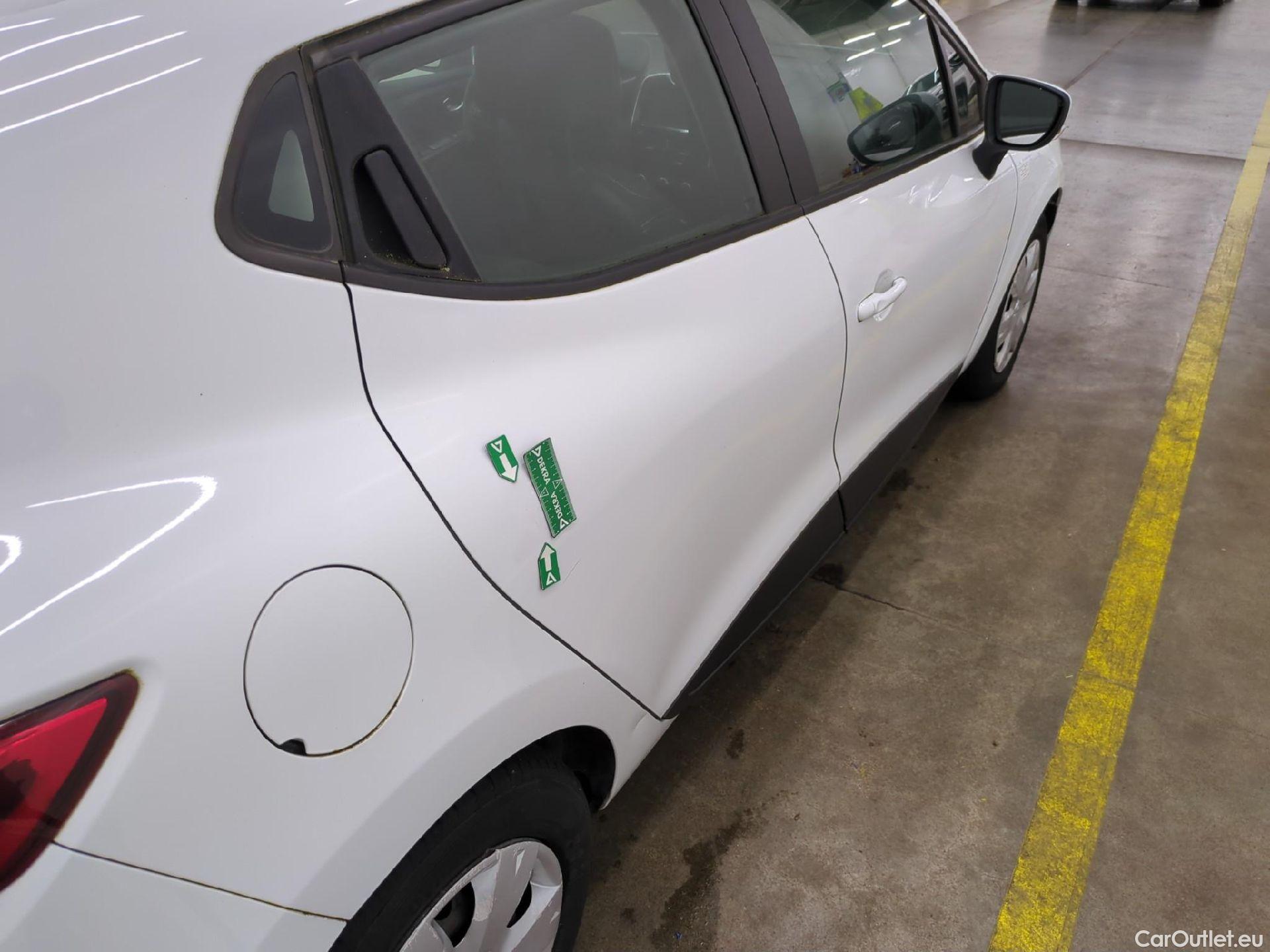  Renault  Clio  IV Air MediaNav 1.5 dCi 90CV BVM5 E6 #26