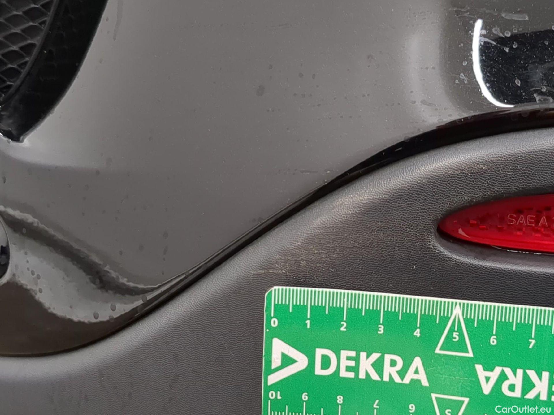  Mercedes  GLA MERCEDES-BENZ  / 2020 / 5P / SUV  250 e AMG LINE DCT #29