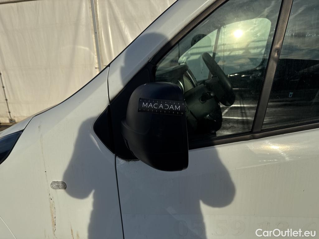  Renault  Trafic RENAULT  VU 4p Fourgon FG GCF L1H1 1000 dCi 120 E6 #26