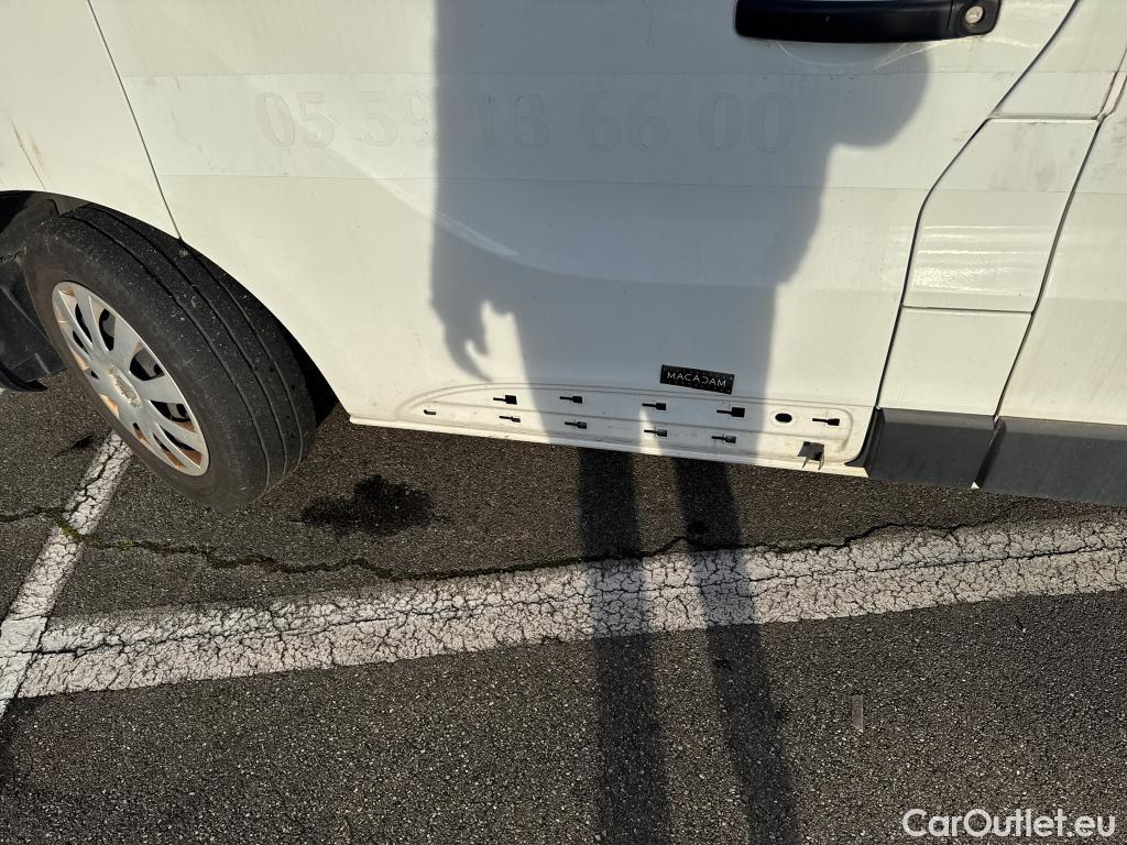  Renault  Trafic RENAULT  VU 4p Fourgon FG GCF L1H1 1000 dCi 120 E6 #12
