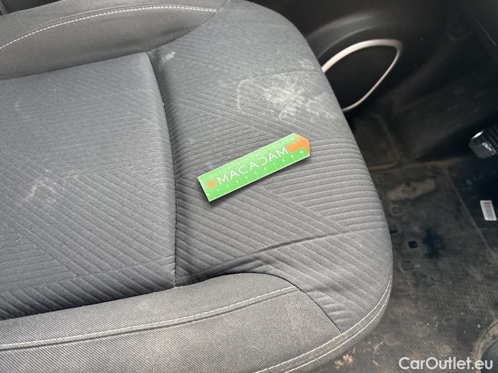  Renault  Trafic RENAULT  VU 4p Fourgon FG GCF L1H1 1000 dCi 120 E6 #22