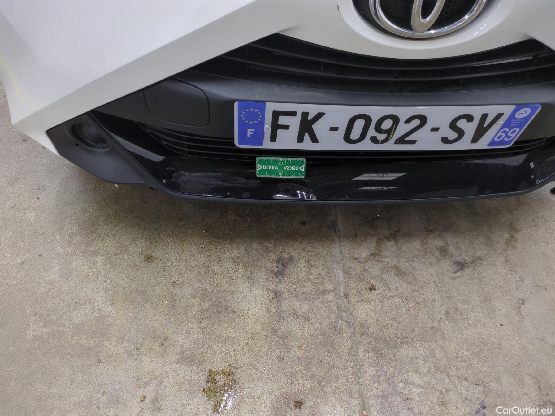  Toyota  Aygo TOYOTA  / 2018 / 5P / Berline 1.0 VVT-i x-play x-app #29