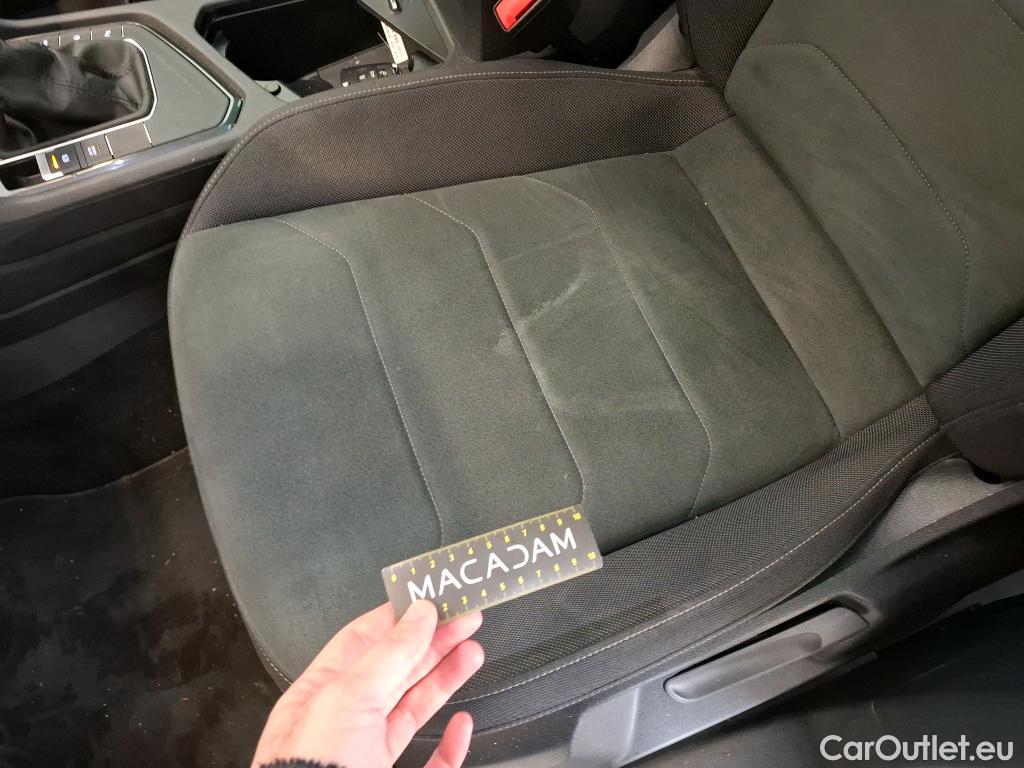  Volkswagen  Tiguan VOLKSWAGEN  / 2020 / 5P / SUV 1.4 eHybrid 245 DSG6 Elegance #11