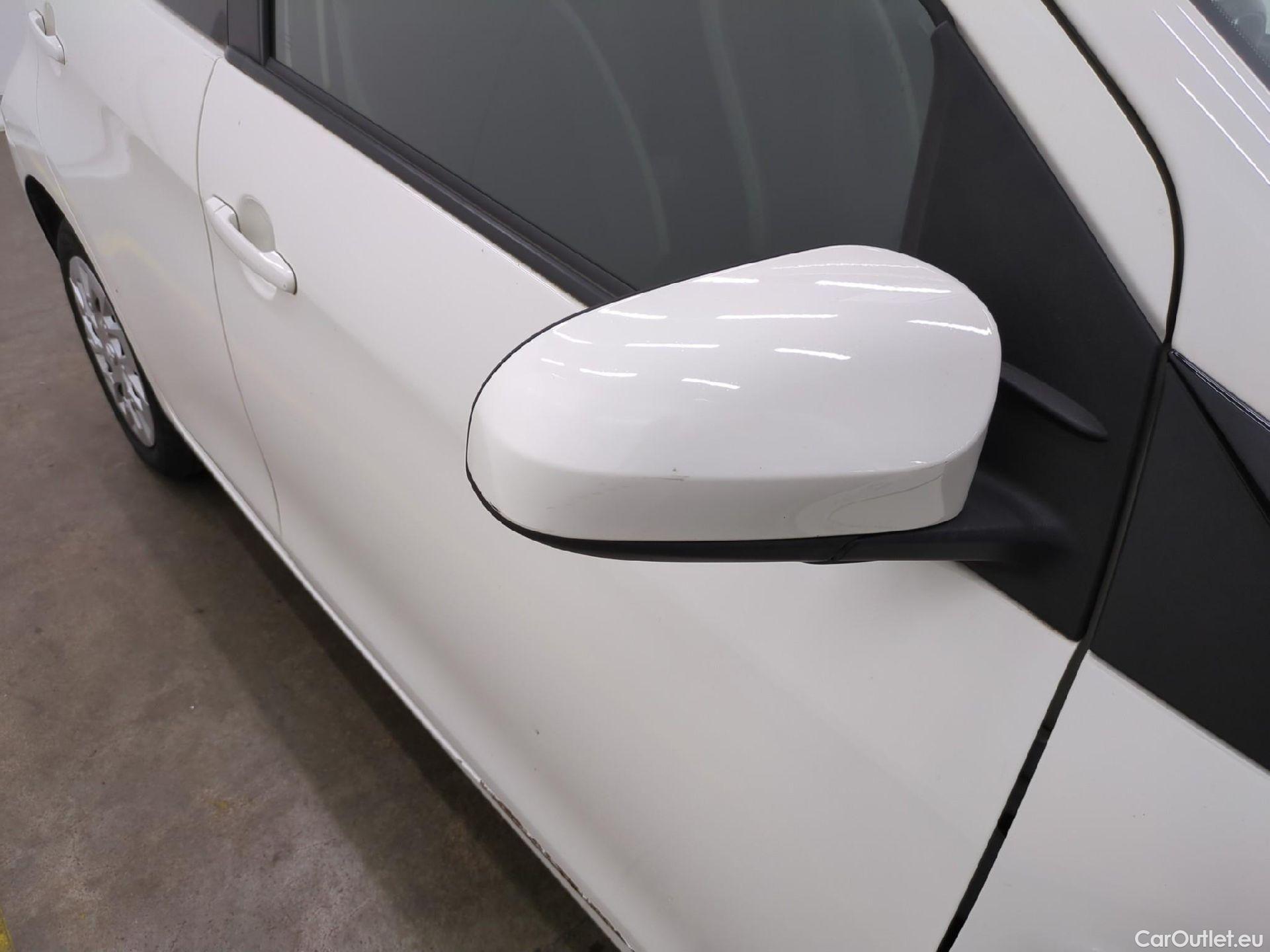  Toyota  Aygo TOYOTA  / 2018 / 5P / Berline 1.0 VVT-i x-play x-app #23