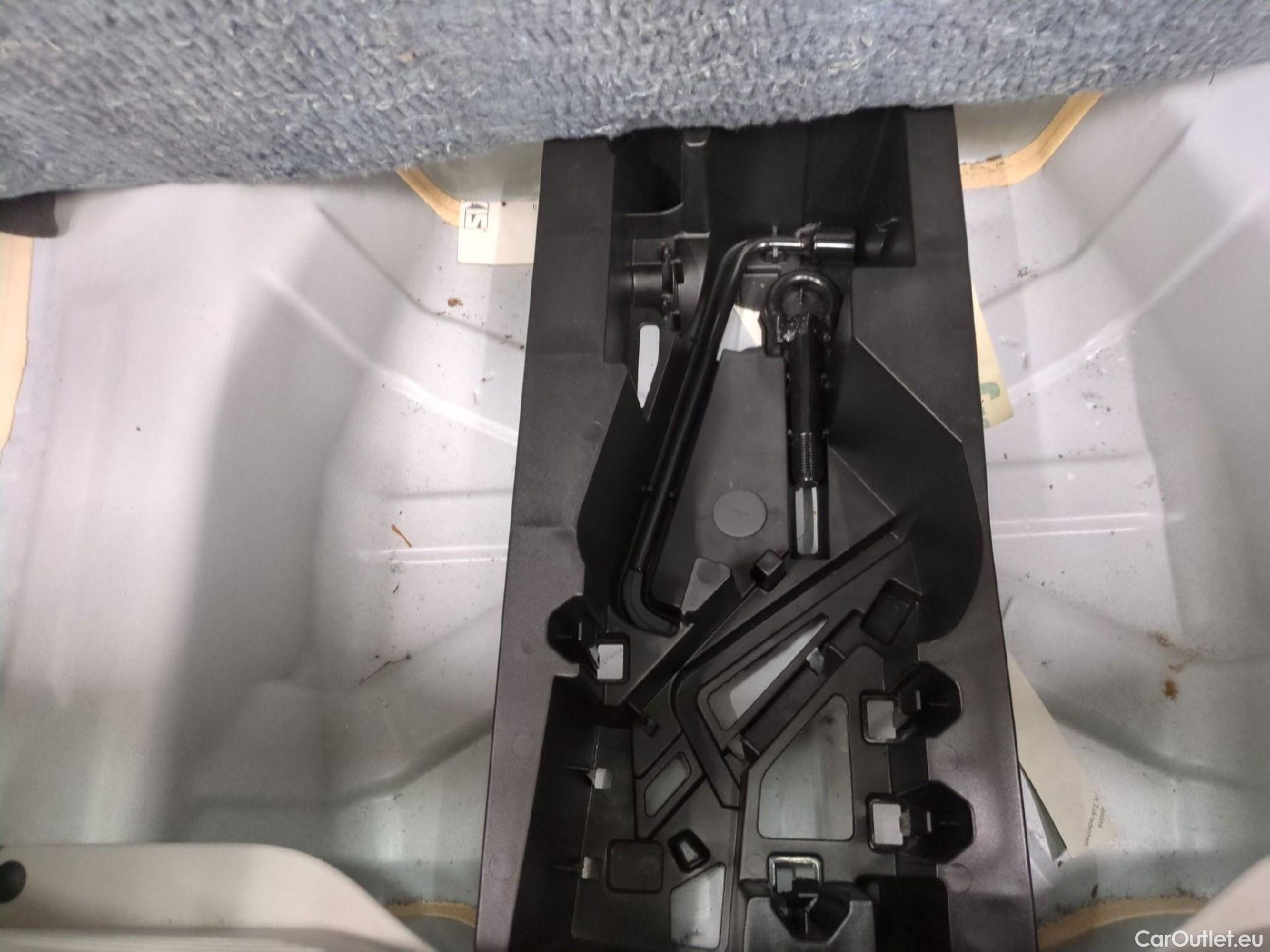  Toyota  Aygo TOYOTA  / 2018 / 5P / Berline 1.0 VVT-i x-play x-app #5