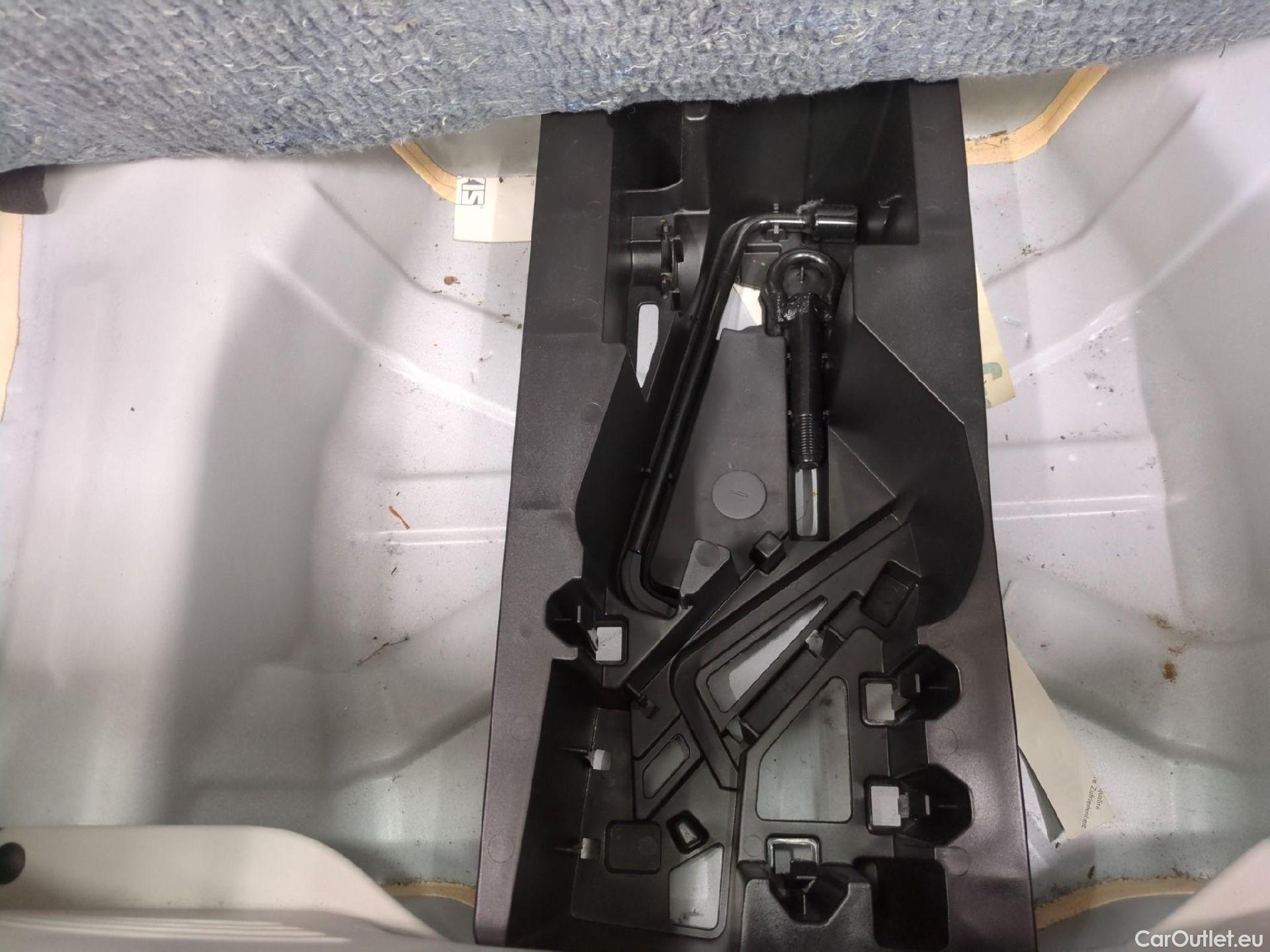  Toyota  Aygo TOYOTA  / 2018 / 5P / Berline 1.0 VVT-i x-play x-app #6