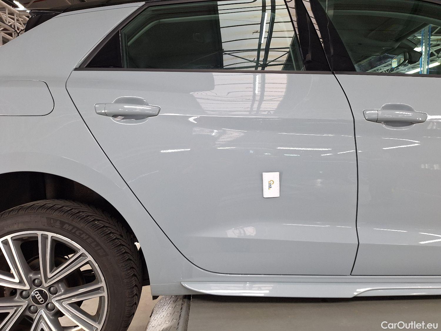  Audi  A1 Sportback Audi, A1 SB '18, Audi  1.0 30 TFSI 81kW S Line 5d #12
