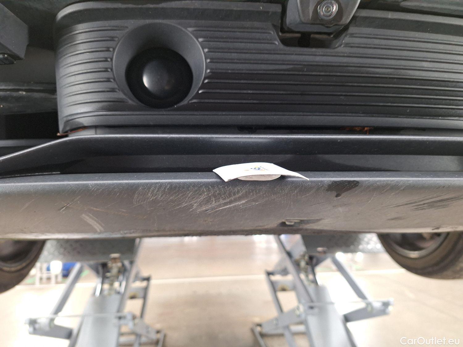  Porsche  Taycan Porsche,  BEV, Porsche  4S 4d #21