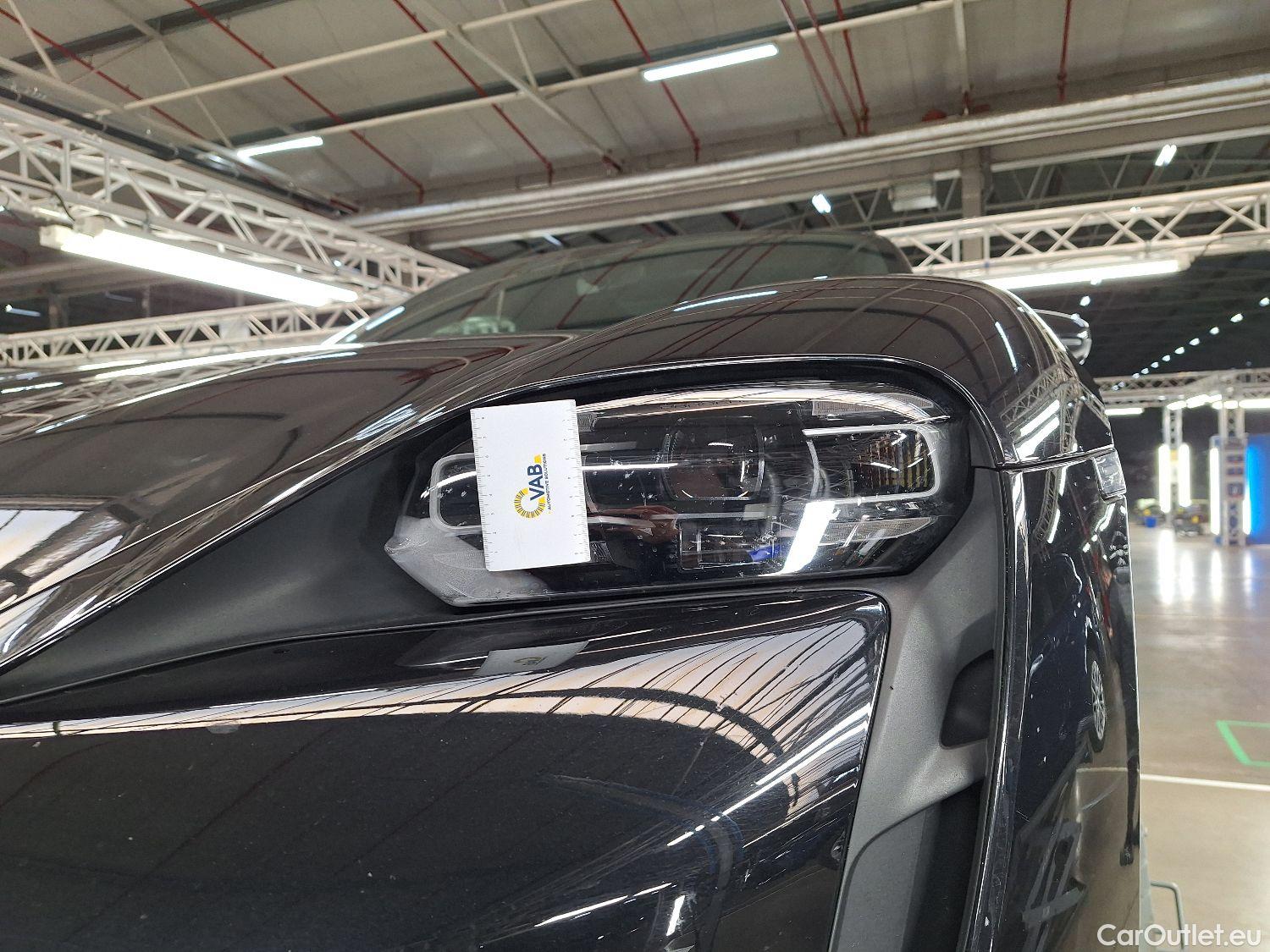  Porsche  Taycan Porsche,  BEV, Porsche  4S 4d #16