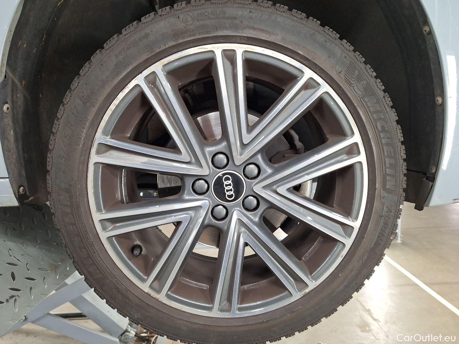  Audi  A1 Sportback Audi, A1 SB '18, Audi  1.0 30 TFSI 81kW S Line 5d #4