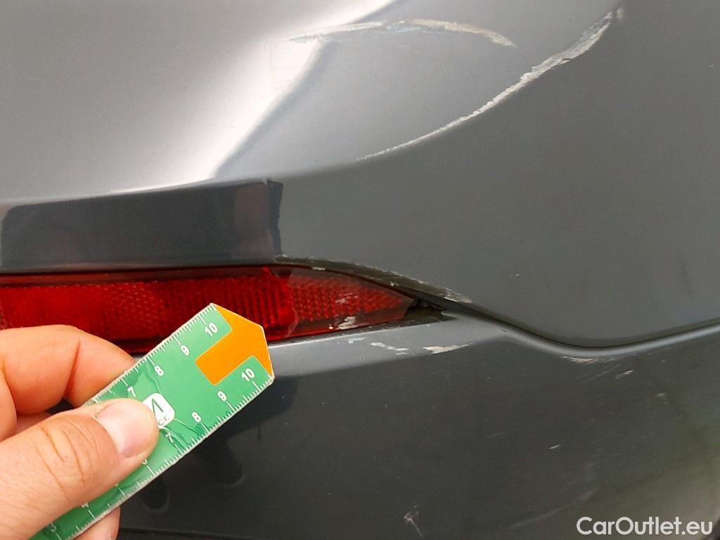  Volvo  XC60 VOLVO  / 2017 / 5P / todoterreno 2.0 D4 Business Plus Auto #34