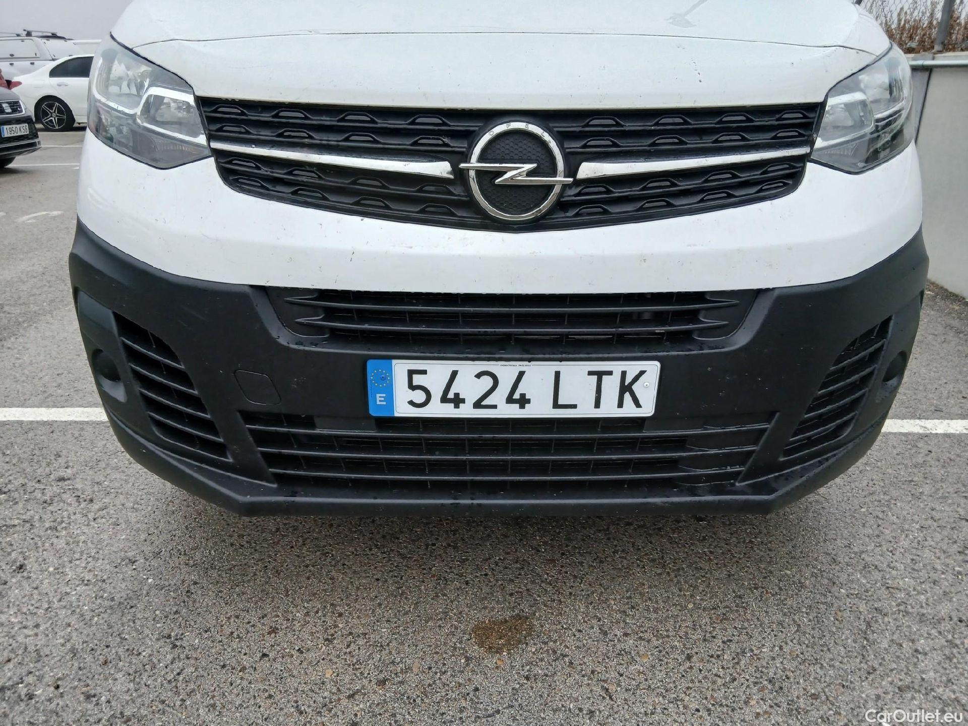  Opel  Vivaro OPEL  / 2019 / 4P / furgón 1.5 Diésel 74kW(100CV)M Std Exp #2