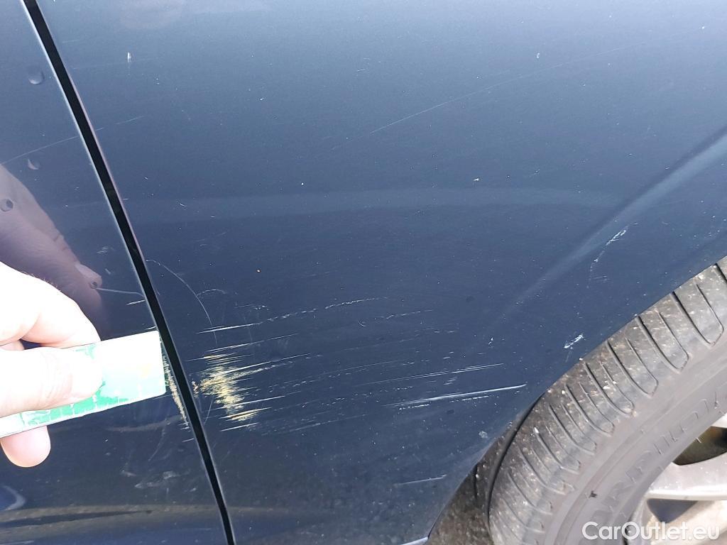  Volvo  XC60 VOLVO  / 2017 / 5P / todoterreno 2.0 D4 Business Plus Auto #28