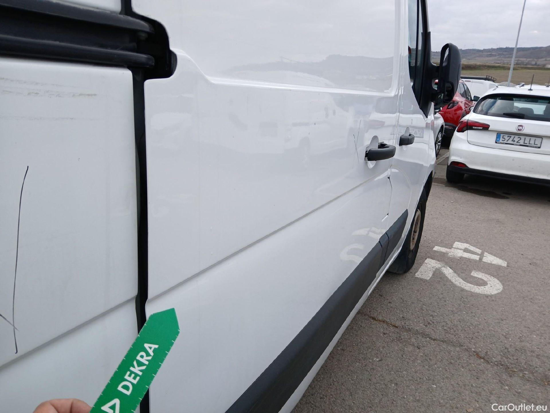  Opel  Movano OPEL  / 2019 / 4P / furgón 2.3 CDTI 99kW (135CV) L2 H2 F 3.5t (CX) #77