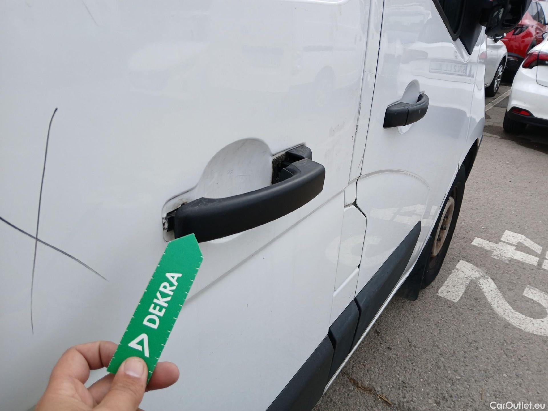  Opel  Movano OPEL  / 2019 / 4P / furgón 2.3 CDTI 99kW (135CV) L2 H2 F 3.5t (CX) #19