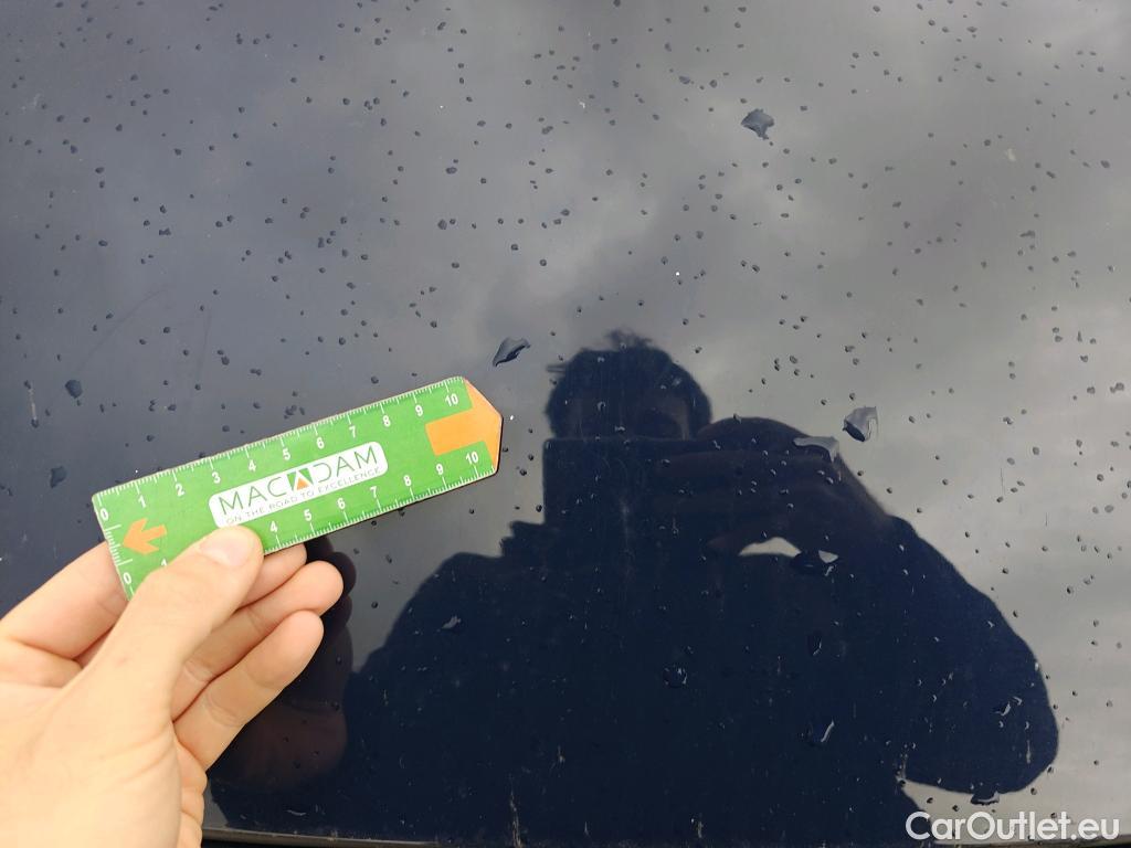  Ford  Kuga FORD  / 2019 / 5P / todoterreno Titanium 2.5 Duratec FHEV 140kW Auto #52