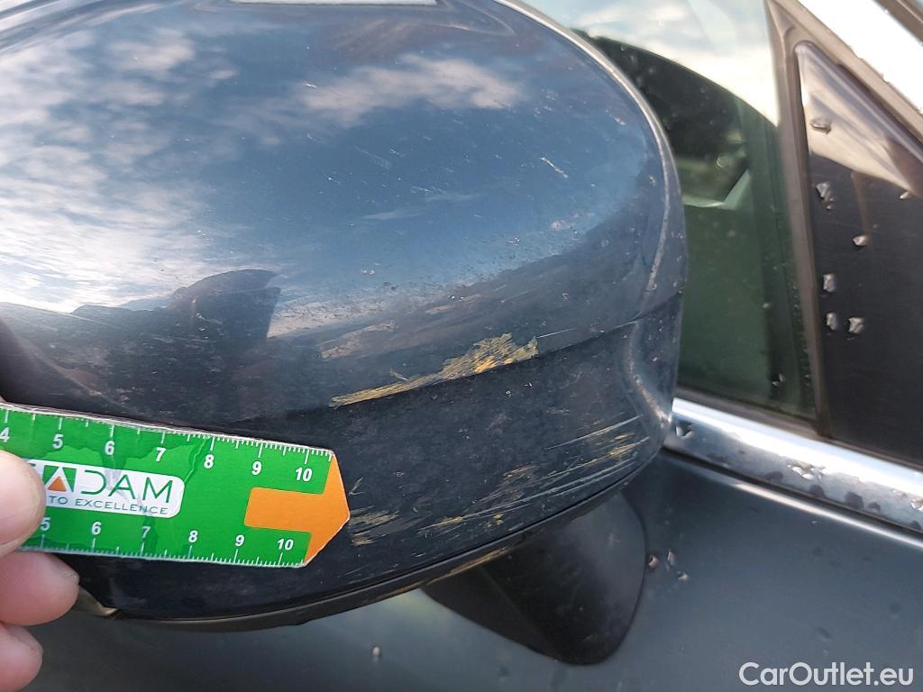  Volvo  XC60 VOLVO  / 2017 / 5P / todoterreno 2.0 D4 Business Plus Auto #36