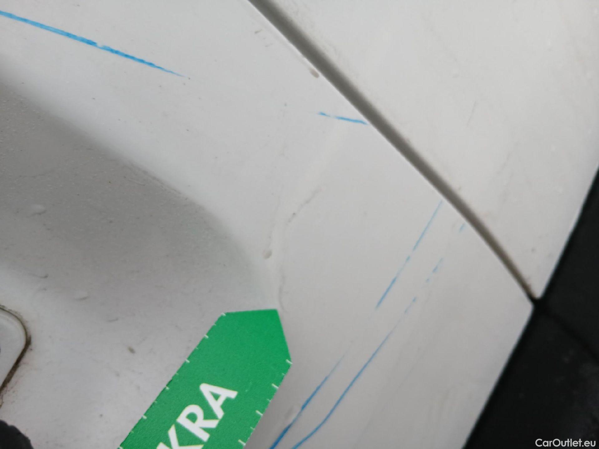  Opel  Vivaro OPEL  / 2019 / 4P / furgón 1.5 Diésel 74kW(100CV)M Std Exp #9