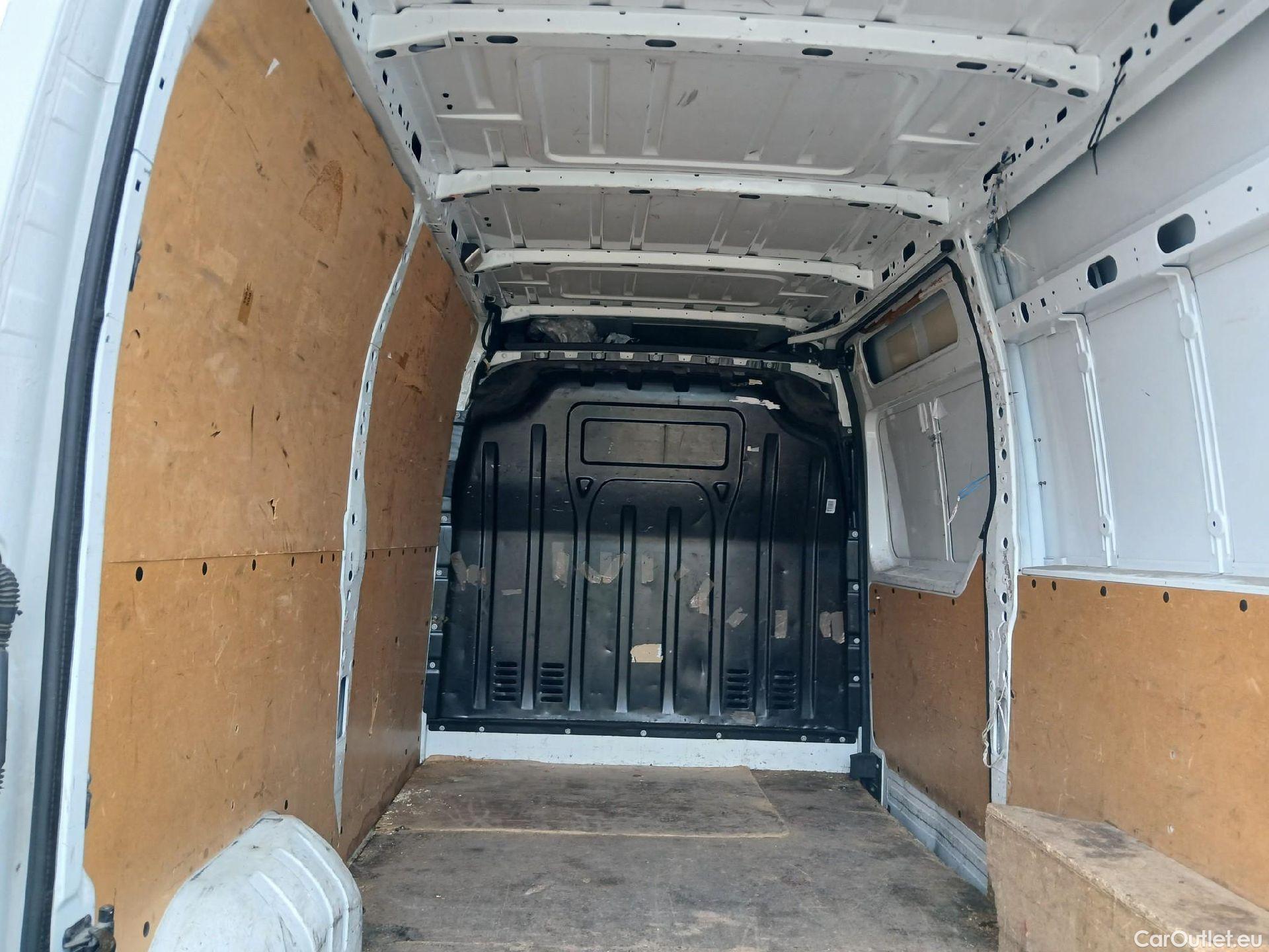  Opel  Movano OPEL  / 2019 / 4P / furgón 2.3 CDTI 99kW (135CV) L2 H2 F 3.5t (CX) #17