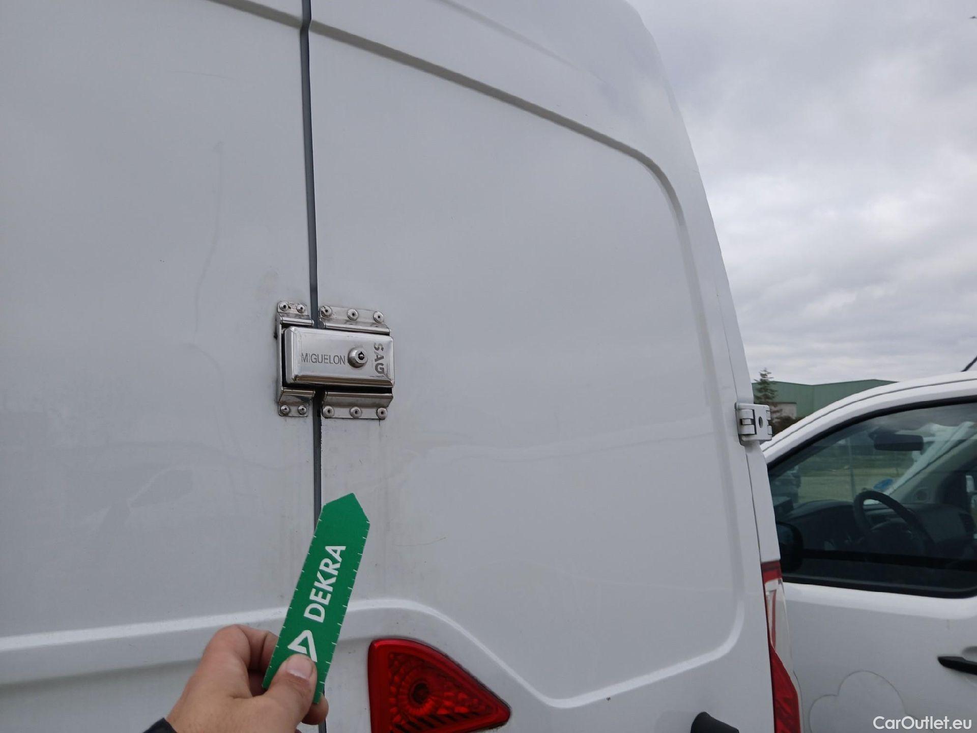  Opel  Movano OPEL  / 2019 / 4P / furgón 2.3 CDTI 99kW (135CV) L2 H2 F 3.5t (CX) #63