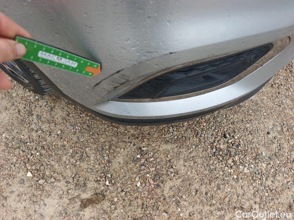  Renault  Kadjar RENAULT  / 2019 / 5P / crossover Zen GPF TCe 103kW (140CV) EDC #14