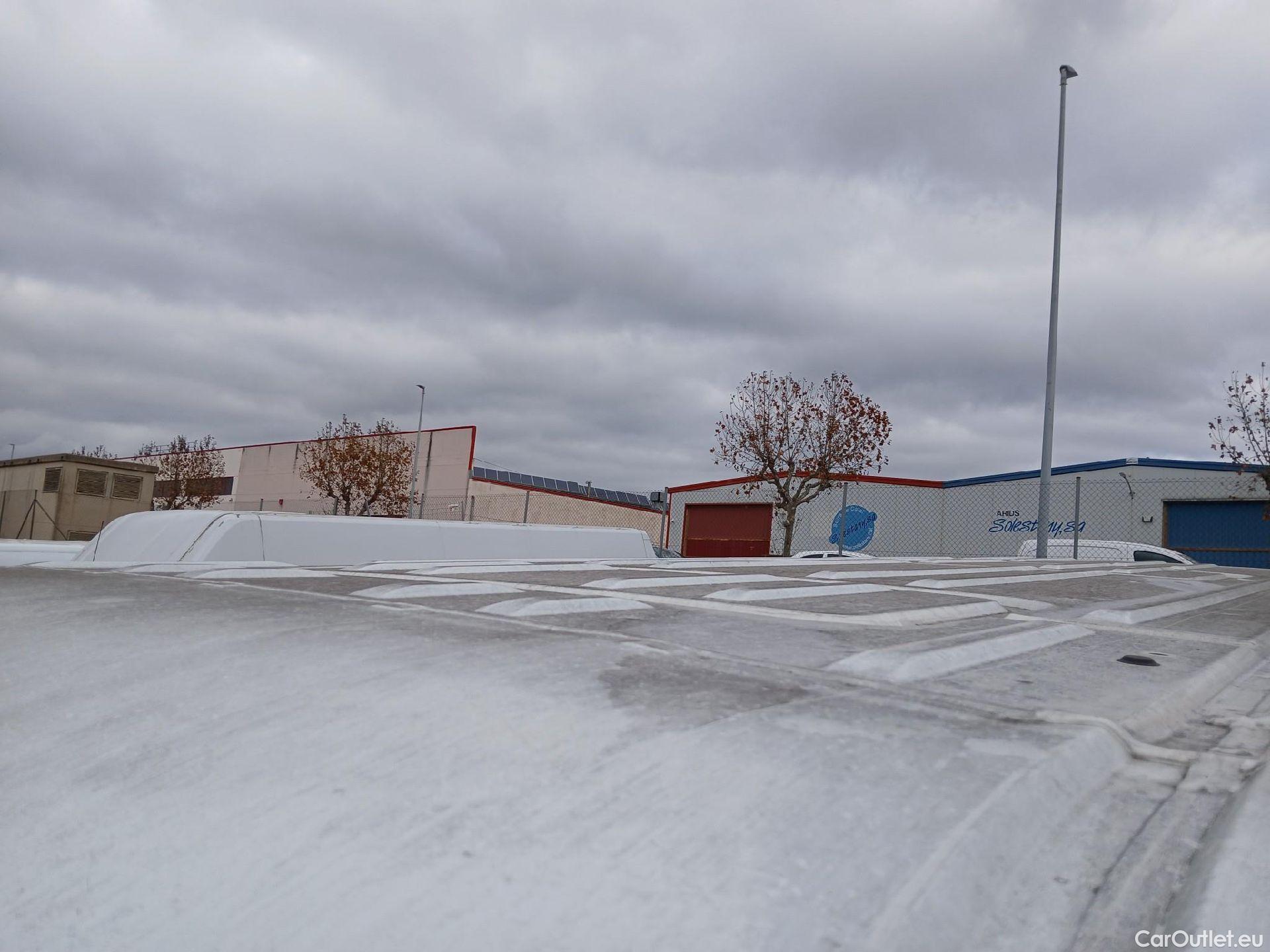  Opel  Movano OPEL  / 2019 / 4P / furgón 2.3 CDTI 99kW (135CV) L2 H2 F 3.5t (CX) #111