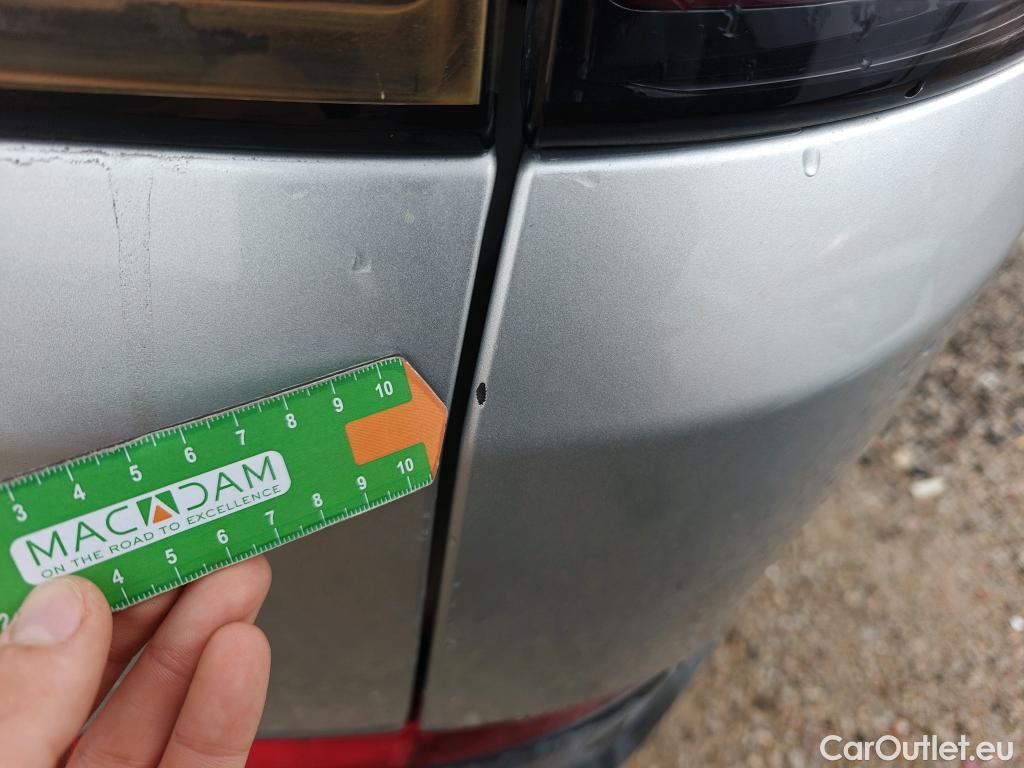  Land Rover  Discovery LAND ROVER  Sport / 2019 / 5P / todoterreno 2.0D I4-L.Flw 150 PS AWD MHEV Auto S #48