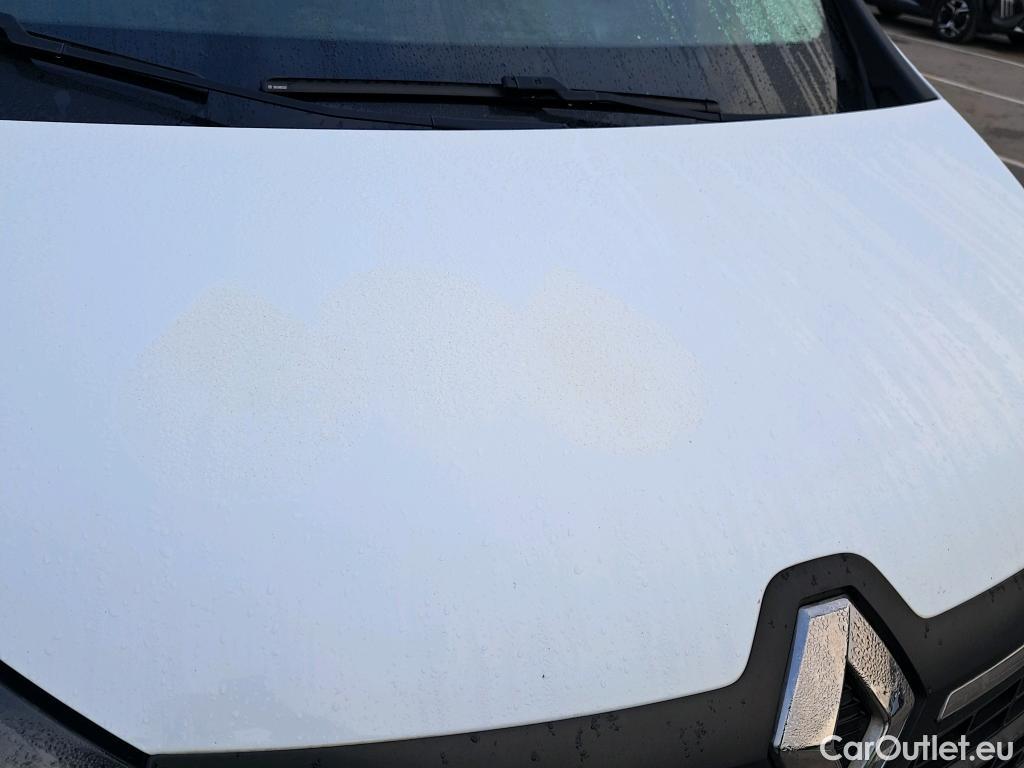  Renault  Trafic RENAULT  / 2019 / 4P / furgón Furgón 27 L1H1 Energy BluedCi 88 kW (AC) #9