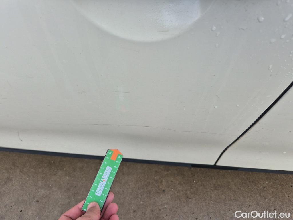  Mini  Cooper MINI MINI / 2014 / 5P / berlina con portón ONE 5 PUERTAS (CX) #8