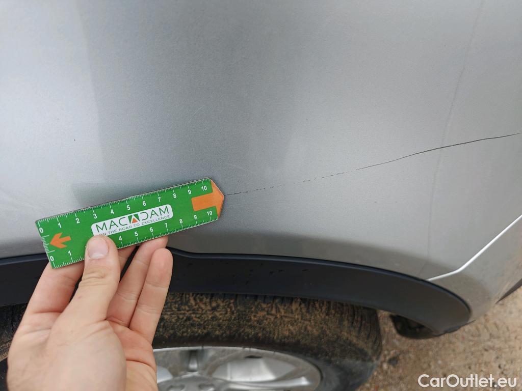  Land Rover  Discovery LAND ROVER  Sport / 2019 / 5P / todoterreno 2.0D I4-L.Flw 150 PS AWD MHEV Auto S #34