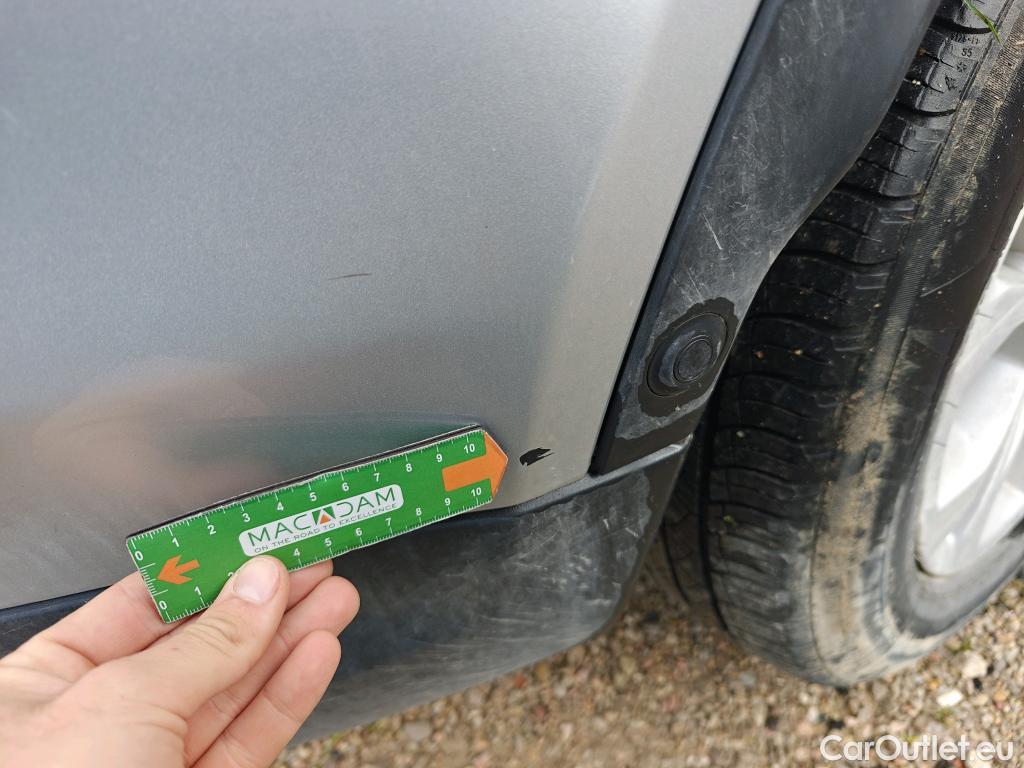  Land Rover  Discovery LAND ROVER  Sport / 2019 / 5P / todoterreno 2.0D I4-L.Flw 150 PS AWD MHEV Auto S #47