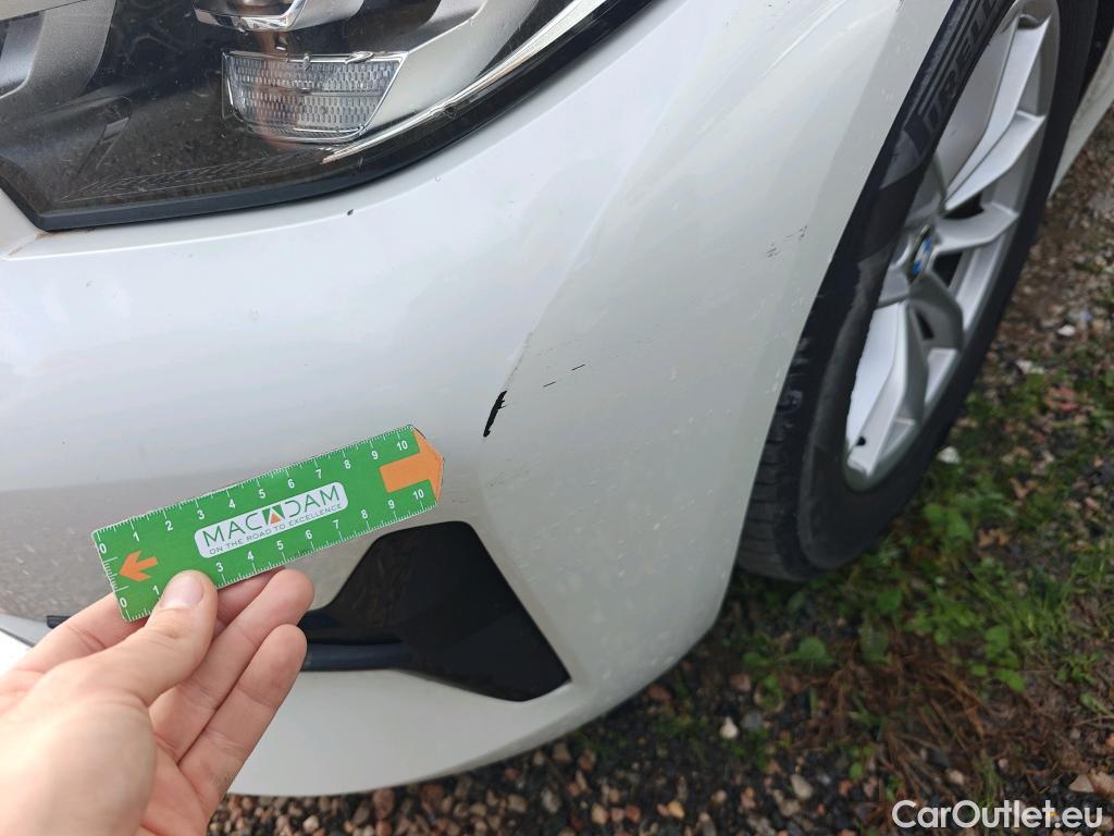  Bmw  Serie 3 BMW  / 2018 / 4P / sedán 318d Auto. #11