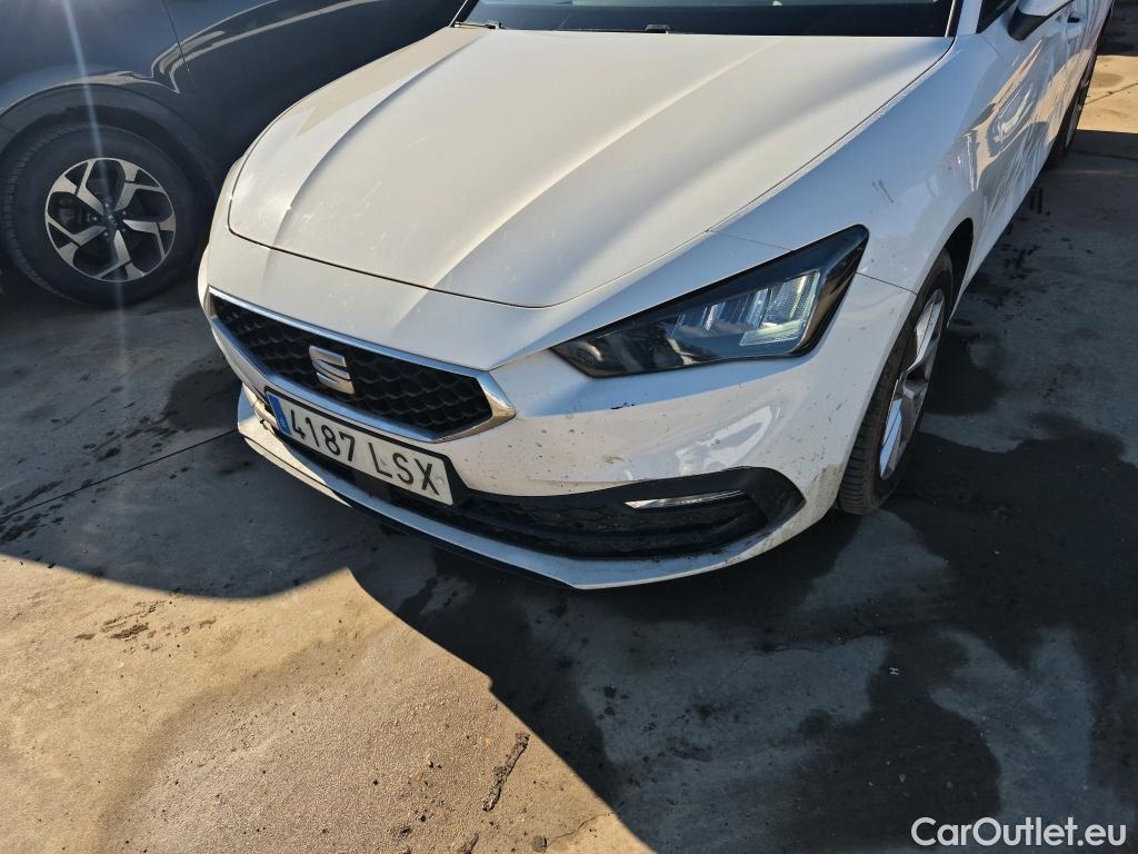  Land Rover  Discovery SEAT Nuevo León / 2020 / 5P / berlina con portón 2.0 TDI 85kW S&S Style Go (AC3) #18