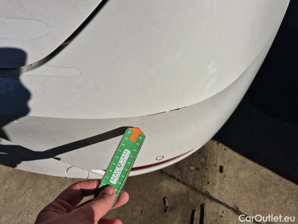  Land Rover  Discovery SEAT Nuevo León / 2020 / 5P / berlina con portón 2.0 TDI 85kW S&S Style Go (AC3) #15