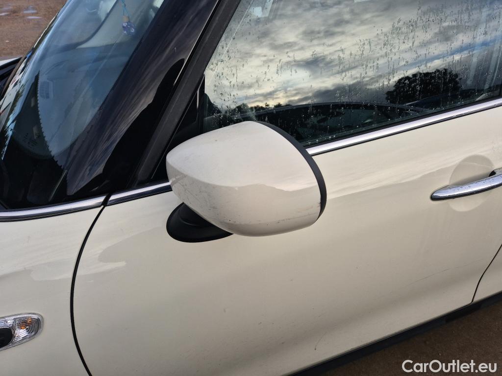  Mini  Cooper MINI MINI / 2014 / 5P / berlina con portón ONE 5 PUERTAS (CX) #19