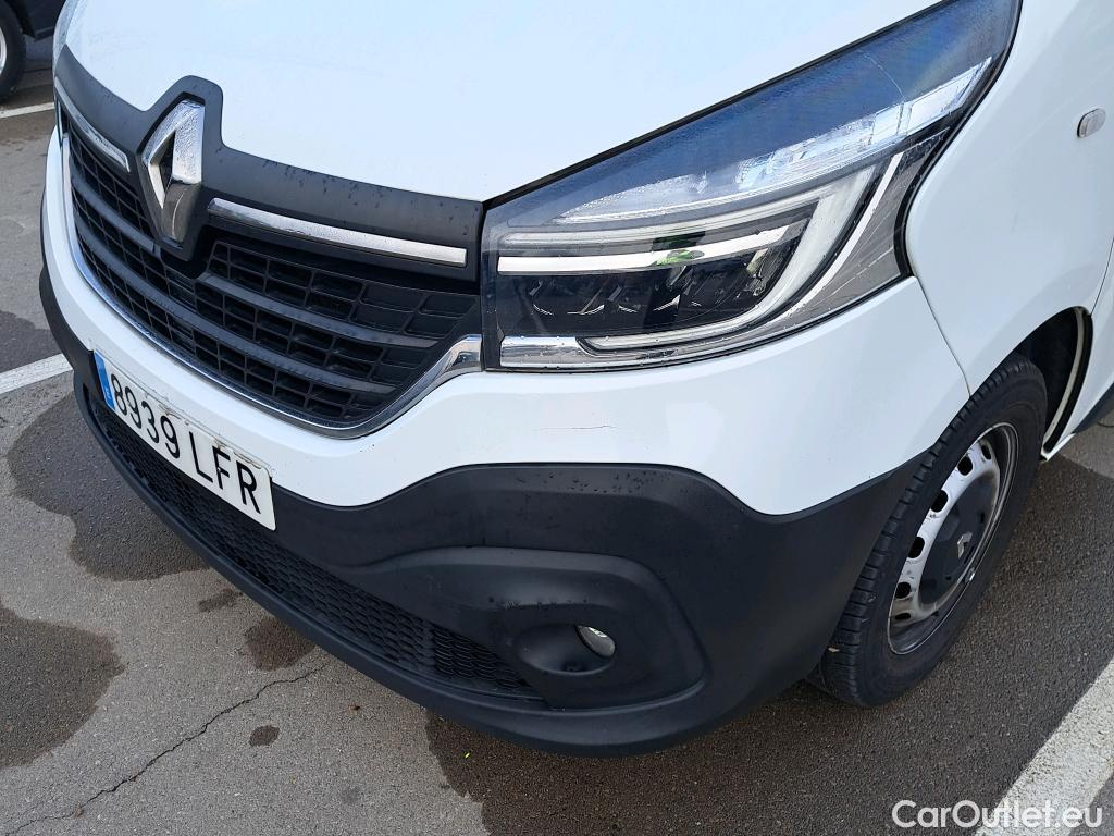  Renault  Trafic RENAULT  / 2019 / 4P / furgón Furgón 27 L1H1 Energy BluedCi 88 kW (AC) #20