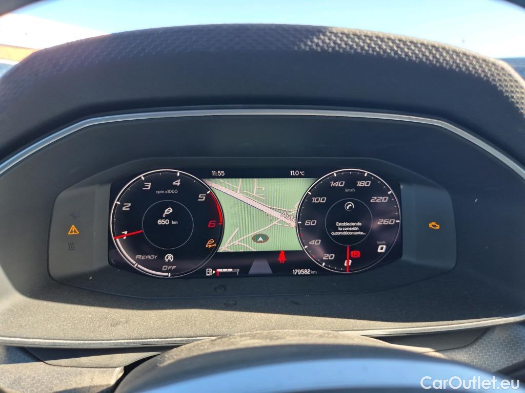  Land Rover  Discovery SEAT Nuevo León / 2020 / 5P / berlina con portón 2.0 TDI 85kW S&S Style Go (AC3) #27