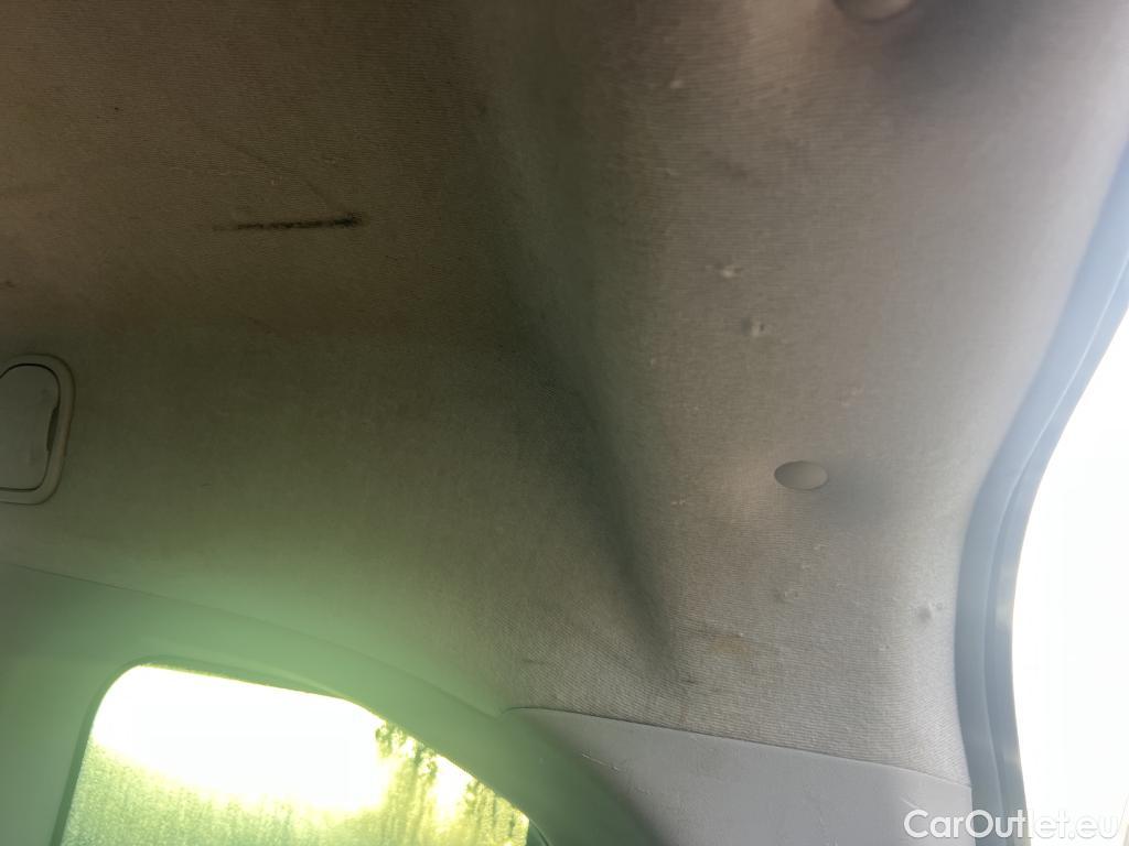  Citroen  Berlingo CITROEN  / 2018 / 4P / combi Talla M BlueHDi 100 S&S LIVE (AC) #18