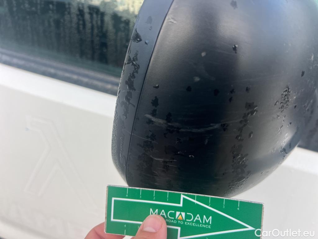  Citroen  Berlingo CITROEN  / 2018 / 4P / combi Talla M BlueHDi 100 S&S LIVE (AC) #66