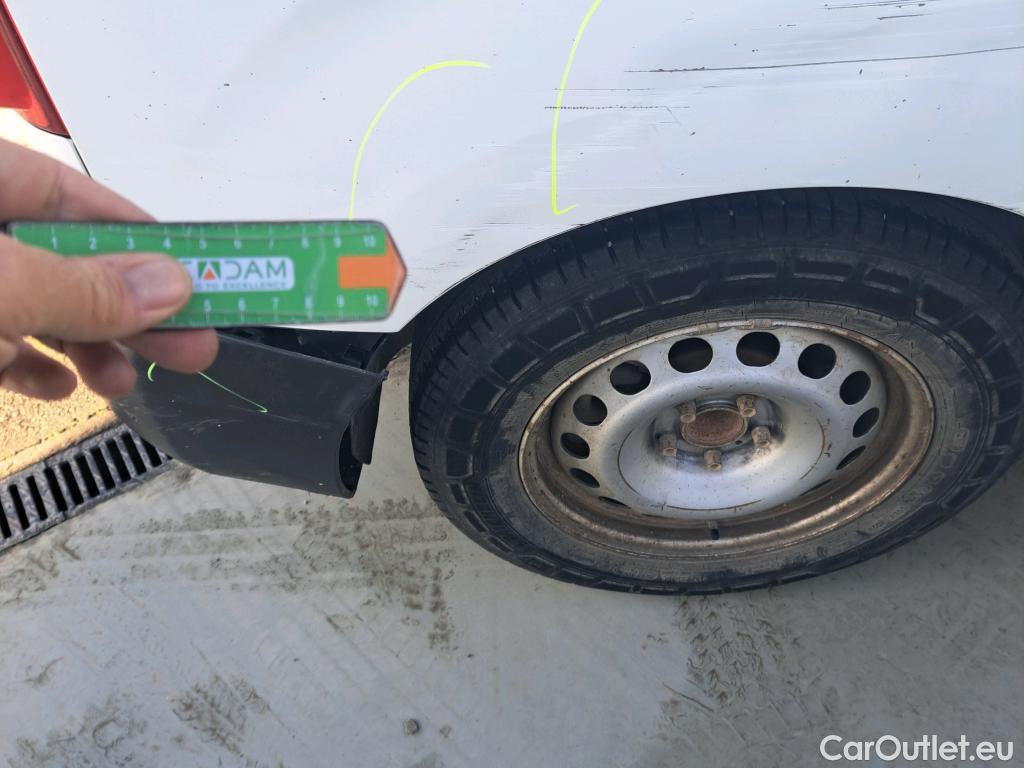  Citroen  Jumpy CITROEN  / 2016 / 4P / furgón Talla M BlueHDi 85KW (115CV) 6v Confort #90