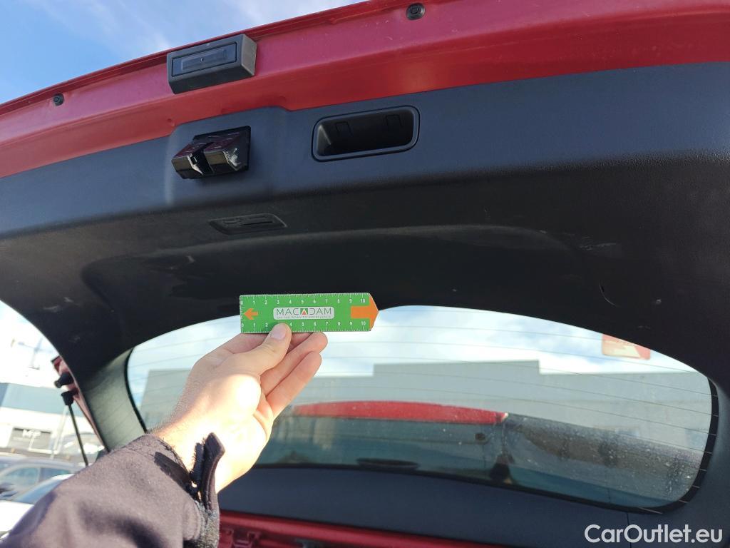  KIA  Niro KIA  / 2019 / 5P / crossover 1.6 GDi HEV 104kW (141CV) Drive #17